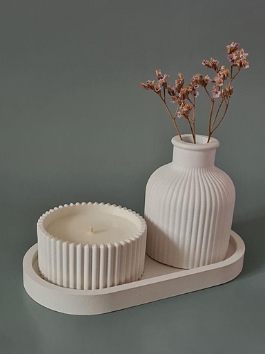Oval tray ,Flower pot with candle